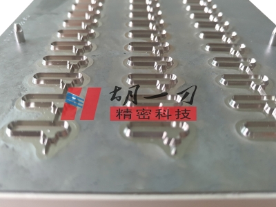 LOGO蚀刻刀模(特殊刀锋)